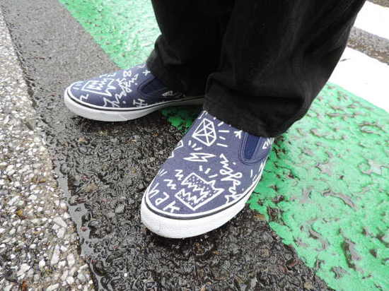 DISKAH HAND DRAWING SHOES RAH exclusive Navy White.JPG